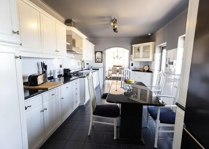 فيلة The Ocean / Ericeirahills